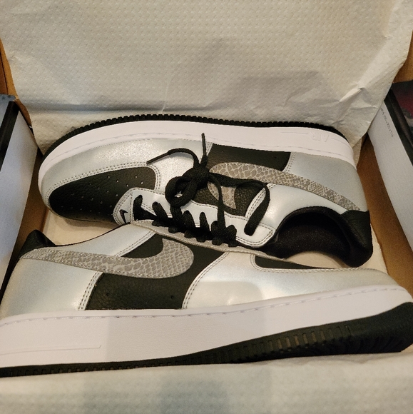 SOLD Airforce 1 Silver snake - Picture 4 of 7